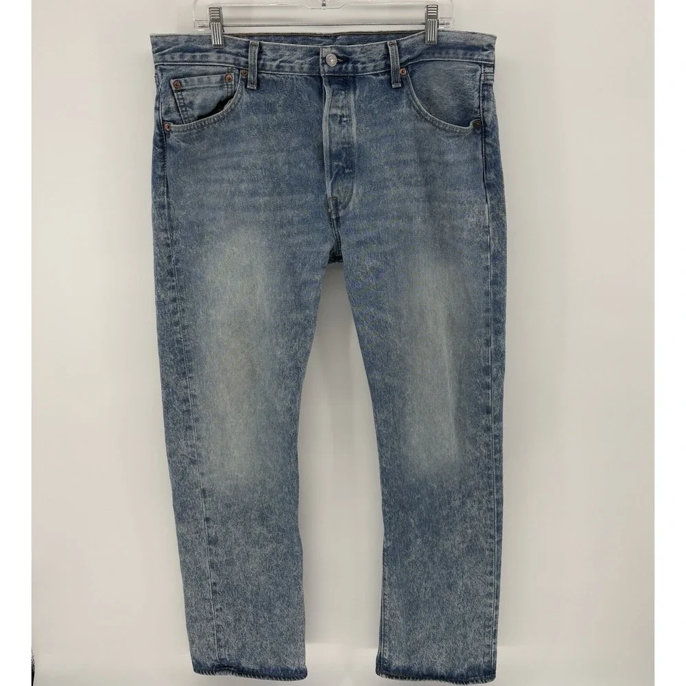 Levi's 502 Regular Taper Jeans Men 36x32 Light Faded Stonewash Button Fly